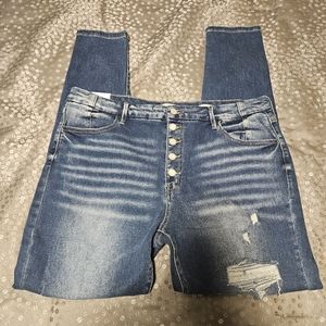 ✨️💞 NWT Kancan High Rise Skinny Jeans 32" Inseam💞✨️